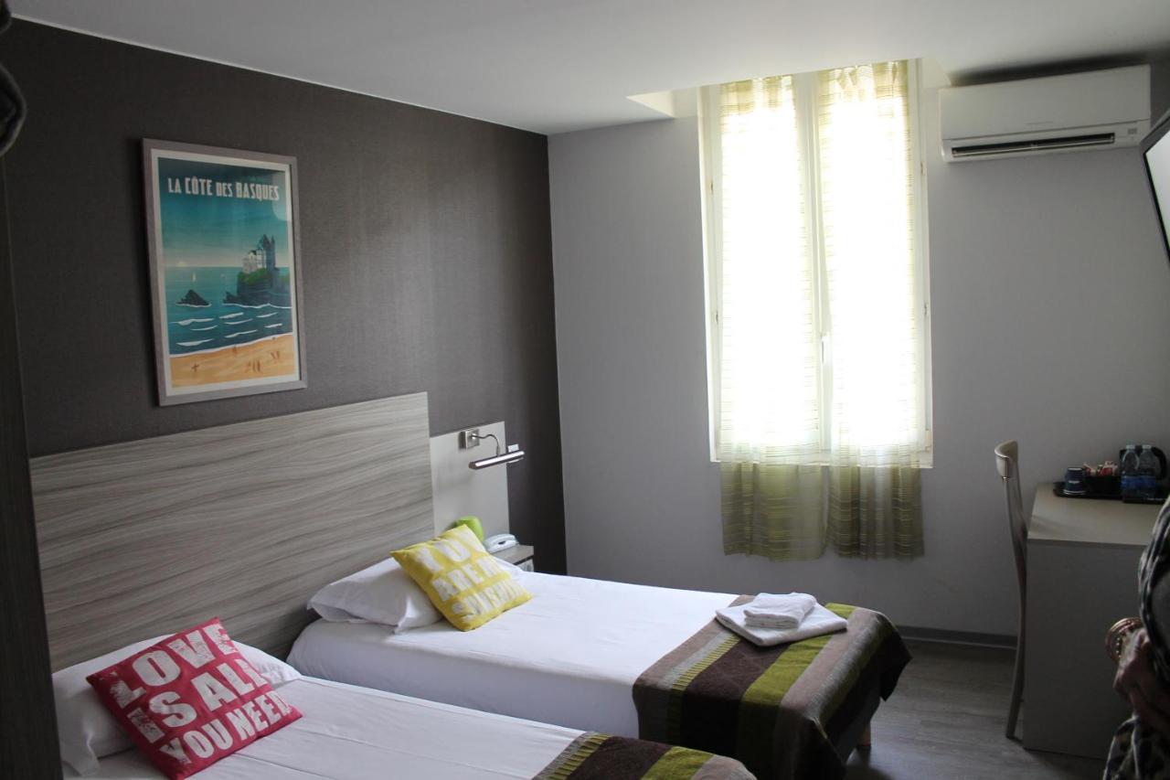 Hotel Du Centre 수스톤 외부 사진